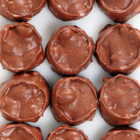 Chocolate Peanut Clusters - 12oz Tub
